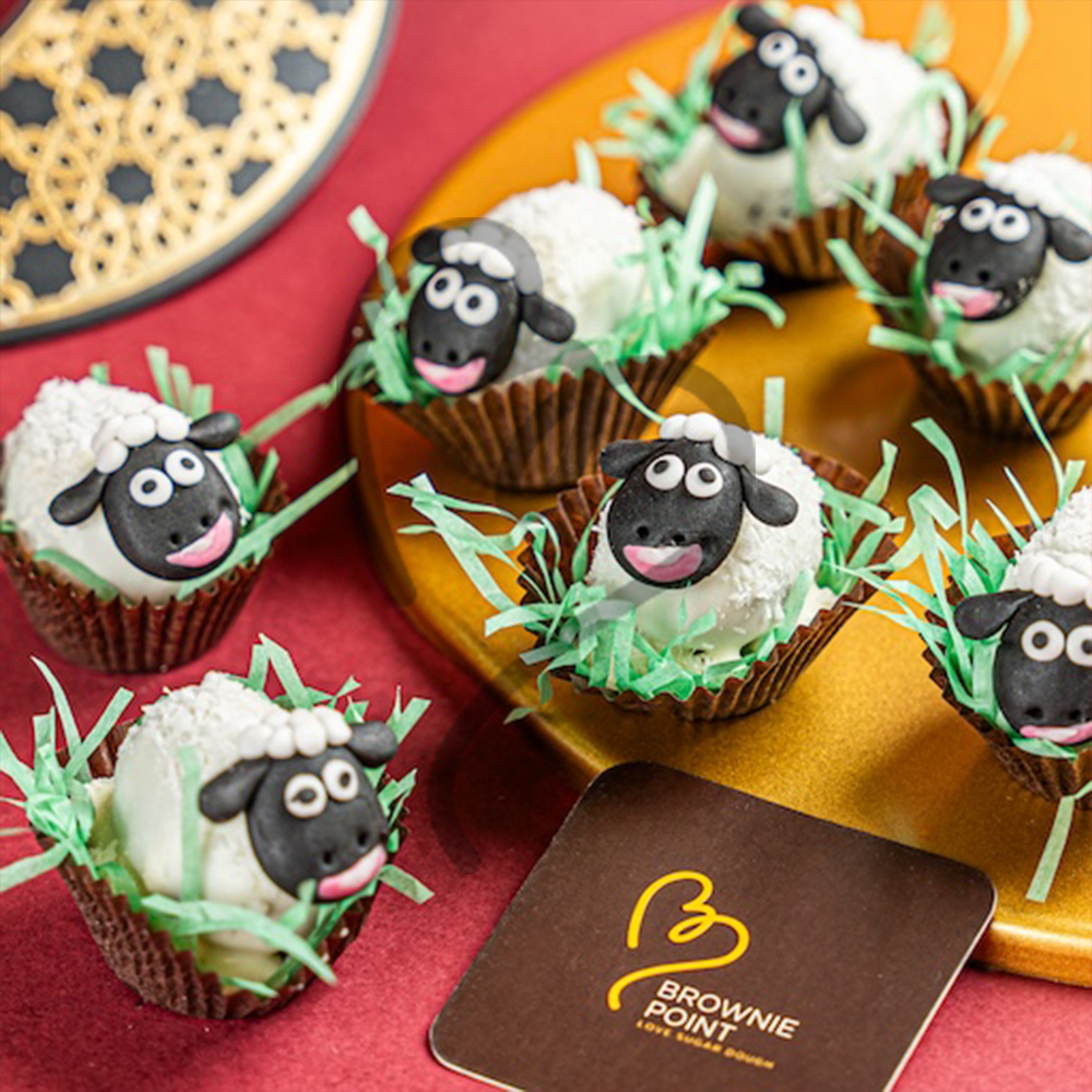 Sheep Cake Pops